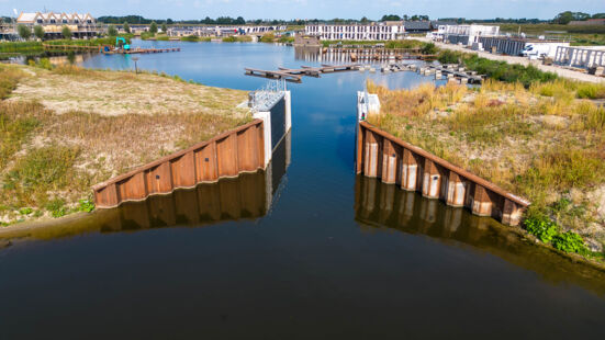 Ontwerp en aanleg keersluis